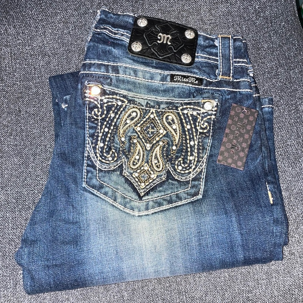 Miss Me Size 30 Boot Jeans *FLAWED, see pics*